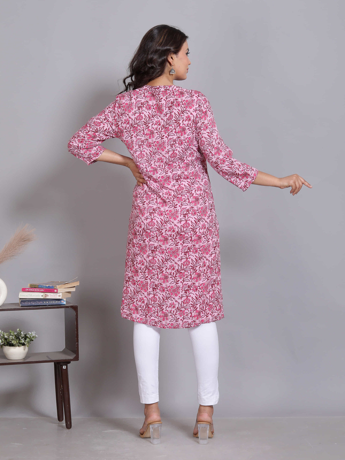 Pink Mandarin Neck Printed Kurta