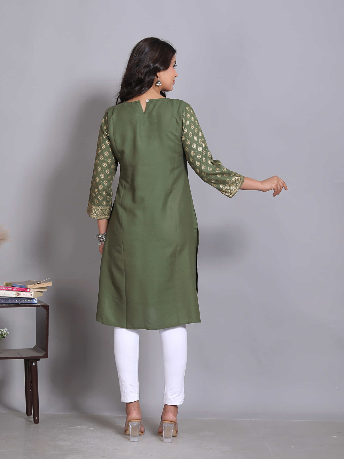 Green Printed Embellished Rayon Kurta