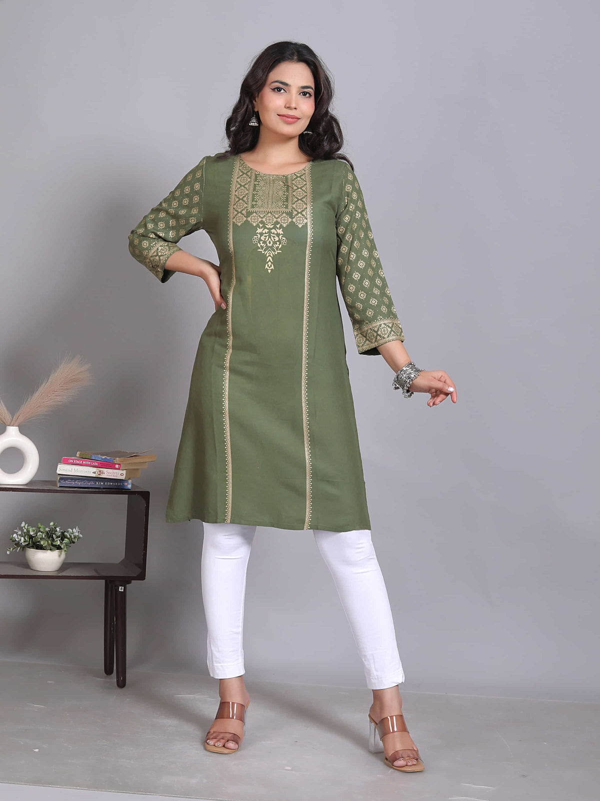 Green Printed Embellished Rayon Kurta