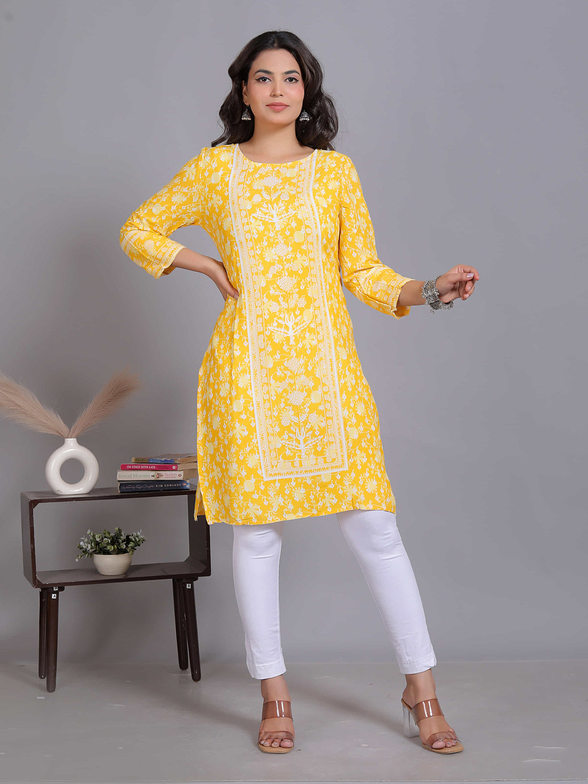 Yellow Floral Printed Straight Kurta