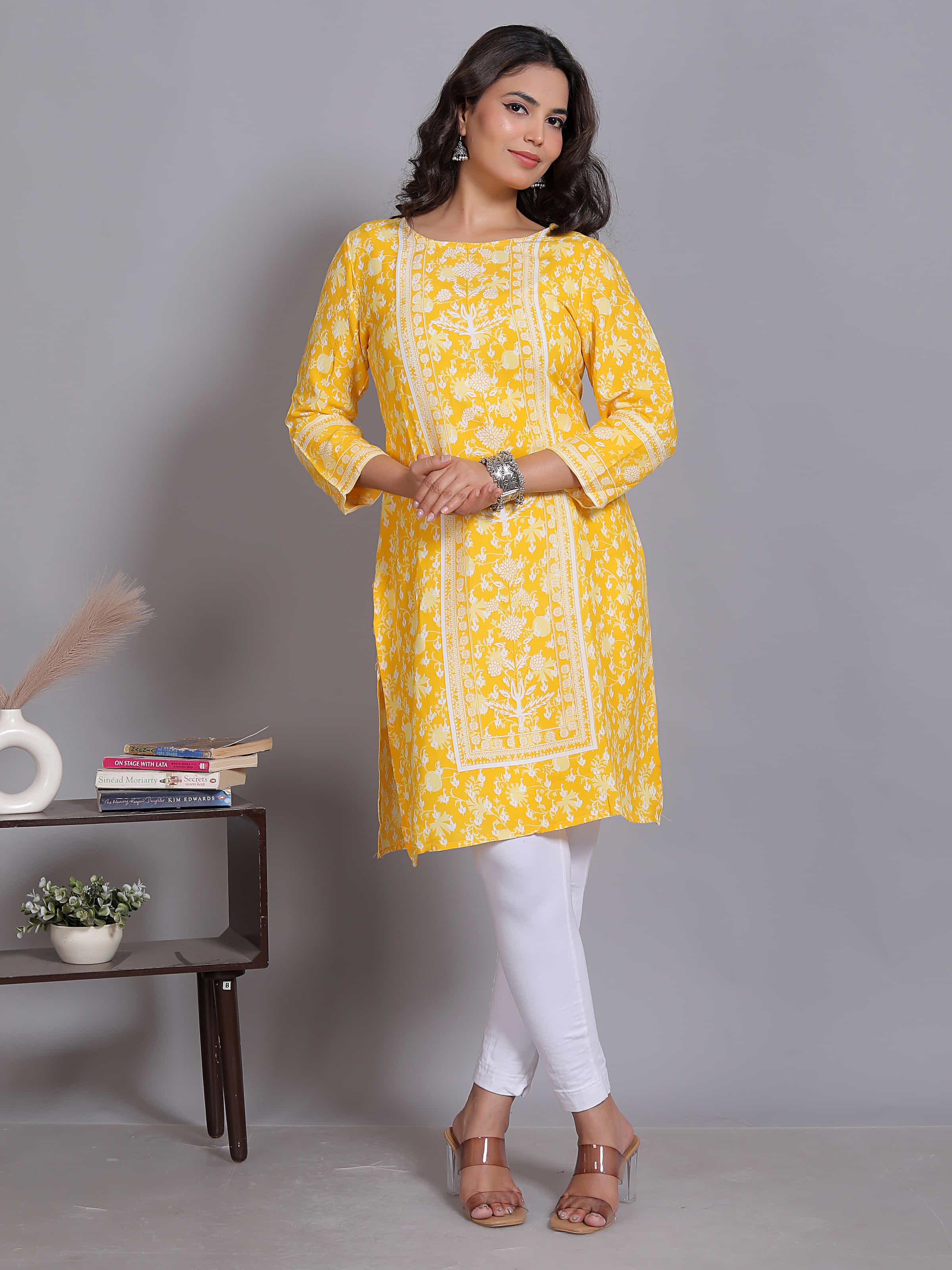 Yellow Floral Printed Straight Kurta
