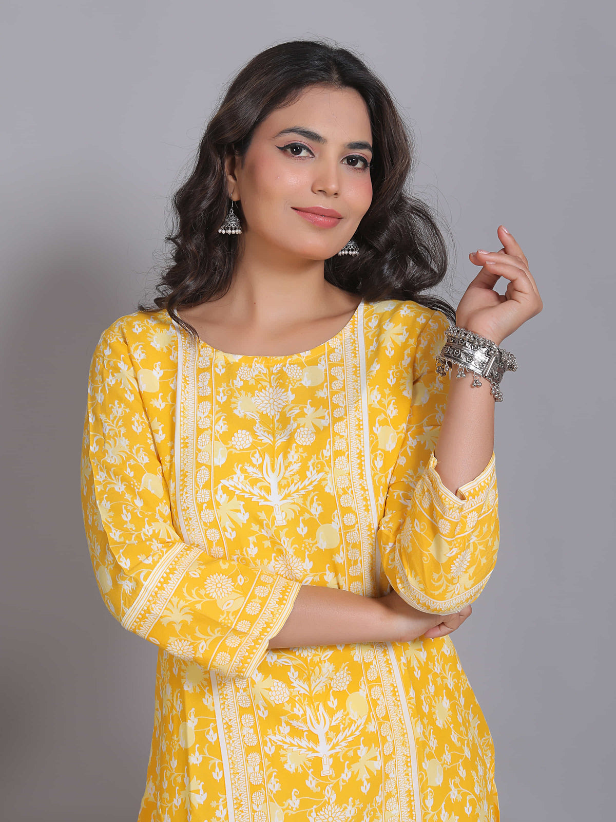 Yellow Floral Printed Straight Kurta