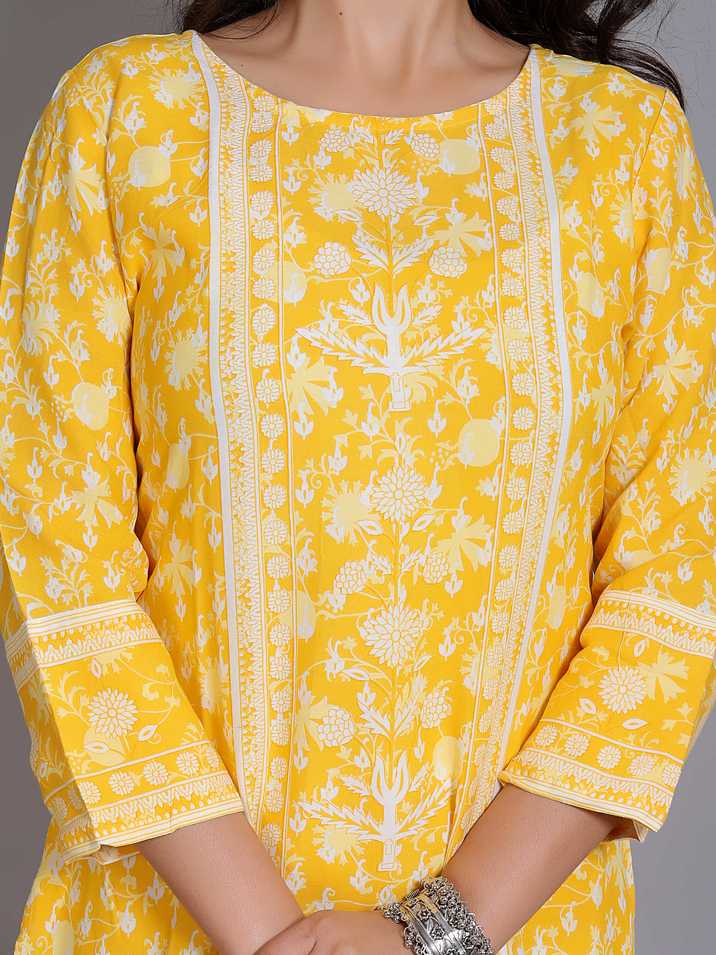 Yellow Floral Printed Straight Kurta