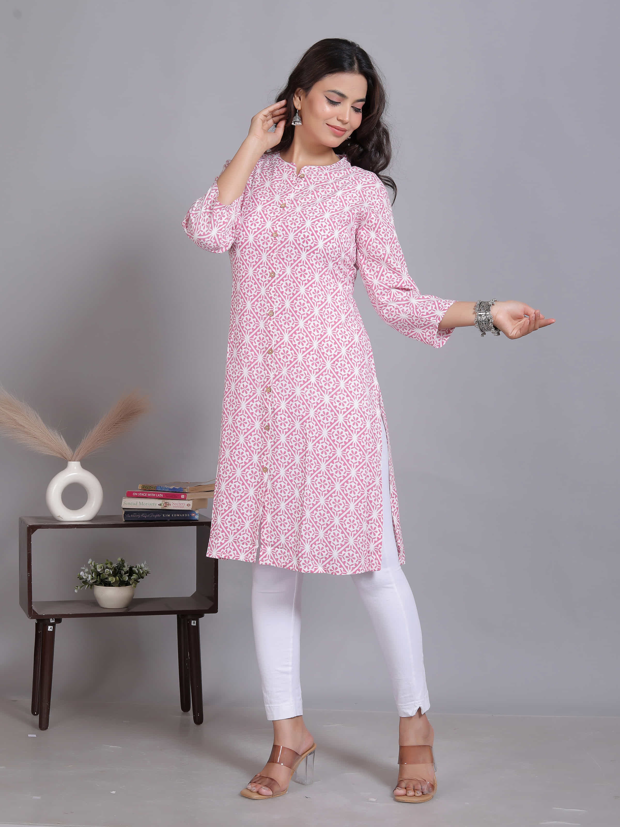 Pink Mandarin Geometric Rayon Kurta