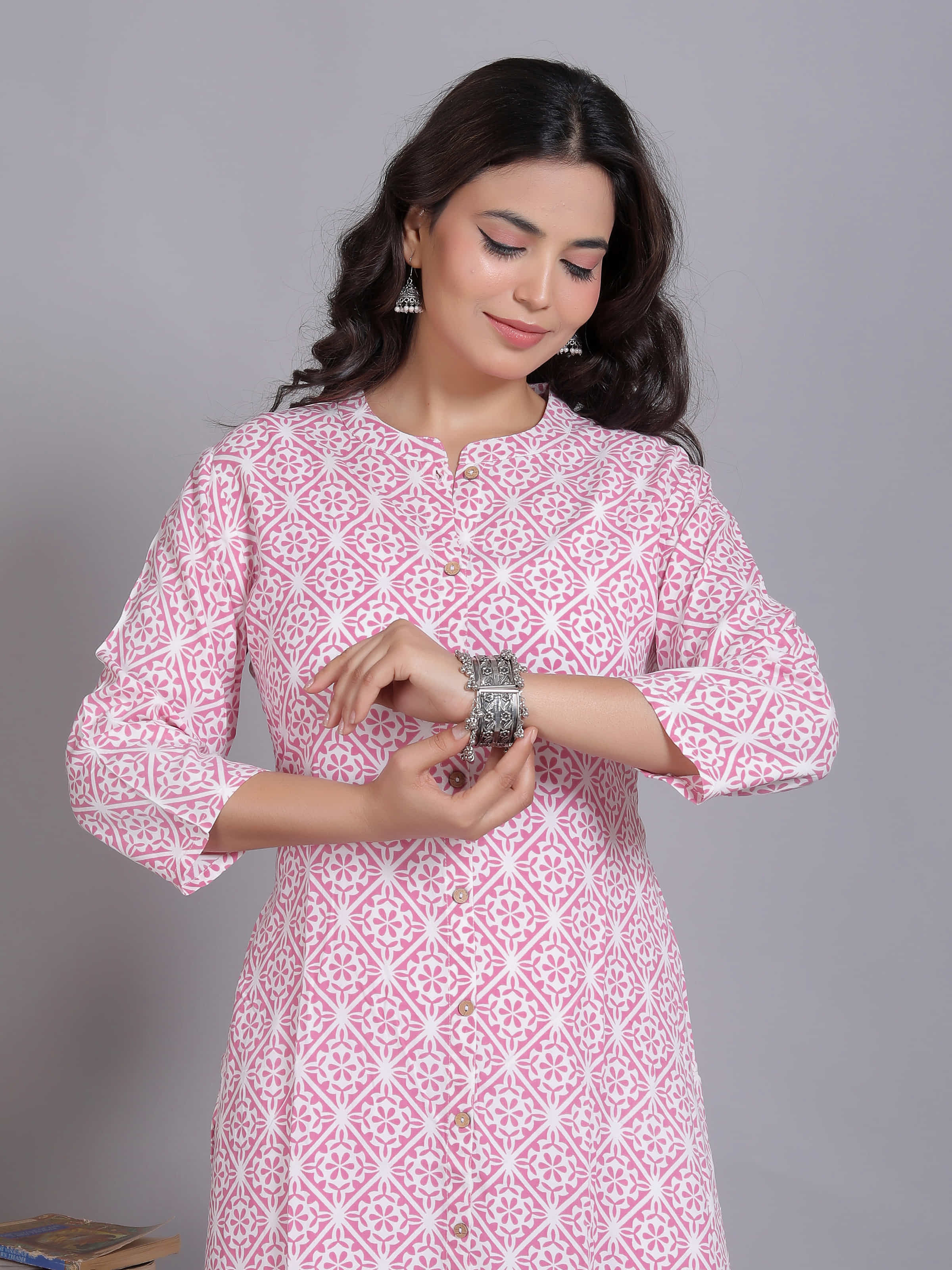 Pink Mandarin Geometric Rayon Kurta