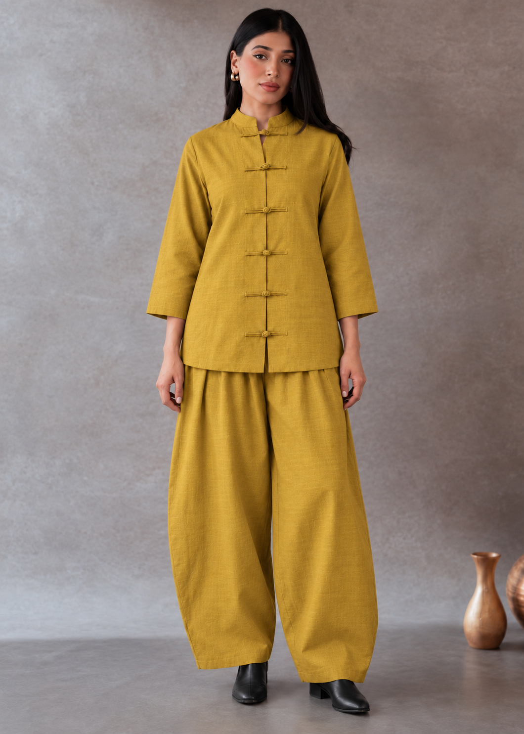 Amaltas Aakaar Cotton Flex Barrel-Pant Co-ord Set