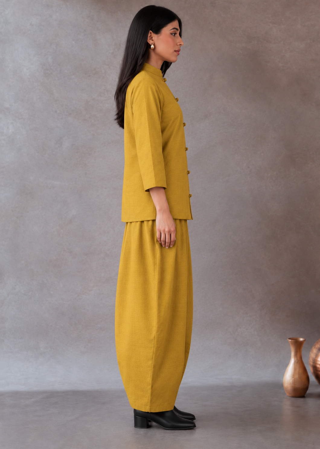 Amaltas Aakaar Cotton Flex Barrel-Pant Co-ord Set